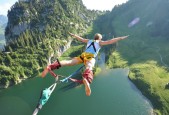 yabo-防线松动，绝杀连胜，名单调整—体育世界的不变与变